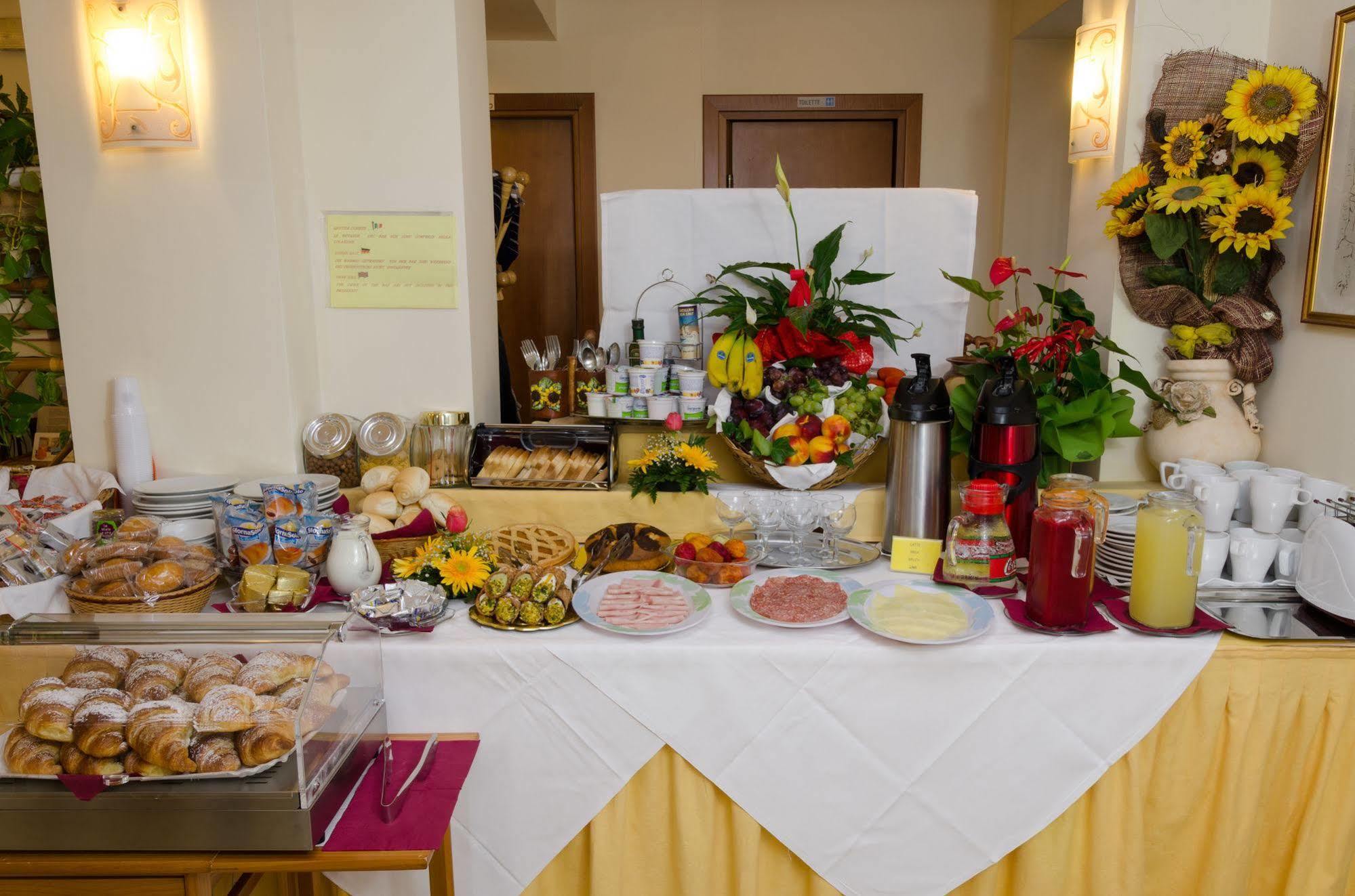 Hotel Sylesia Letojanni Luaran gambar