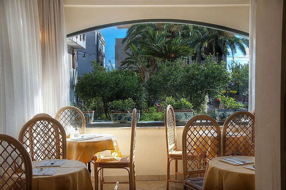 Hotel Sylesia Letojanni Luaran gambar